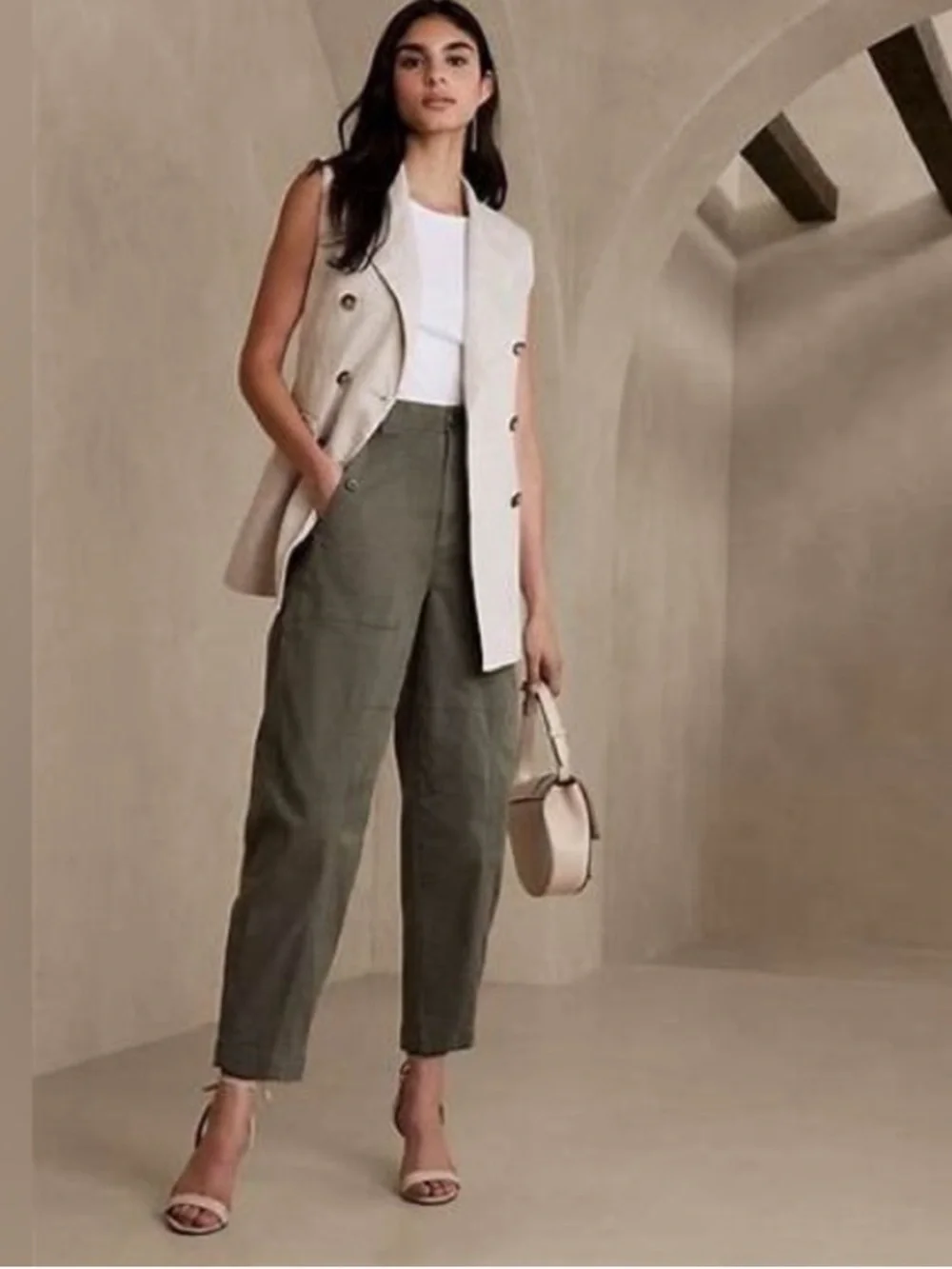 Banana Republic Pants - dark gray barrel leg utility chino - Picture 14 of 14